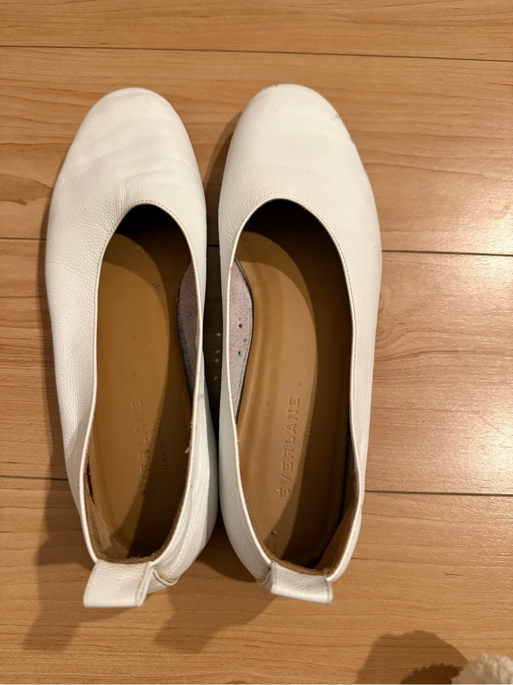 Everlane White Leather Round-Toe Ballet Flats